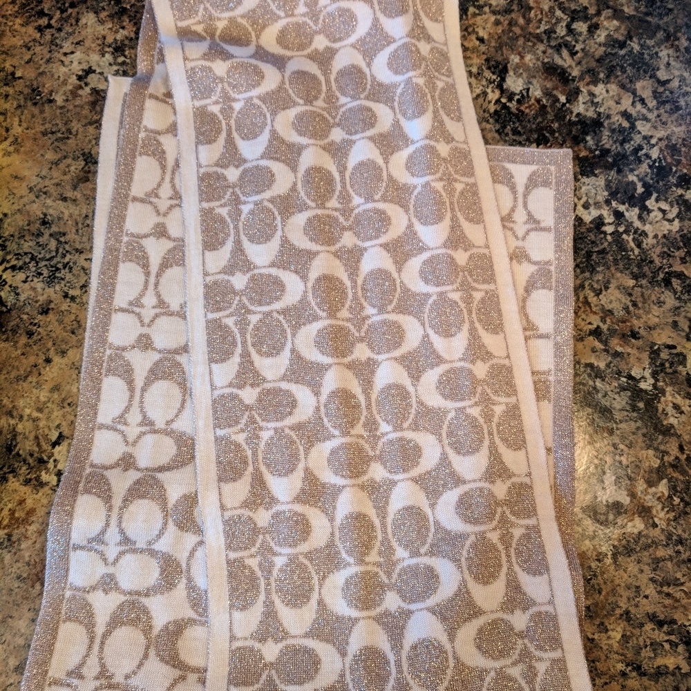 Coach scarf